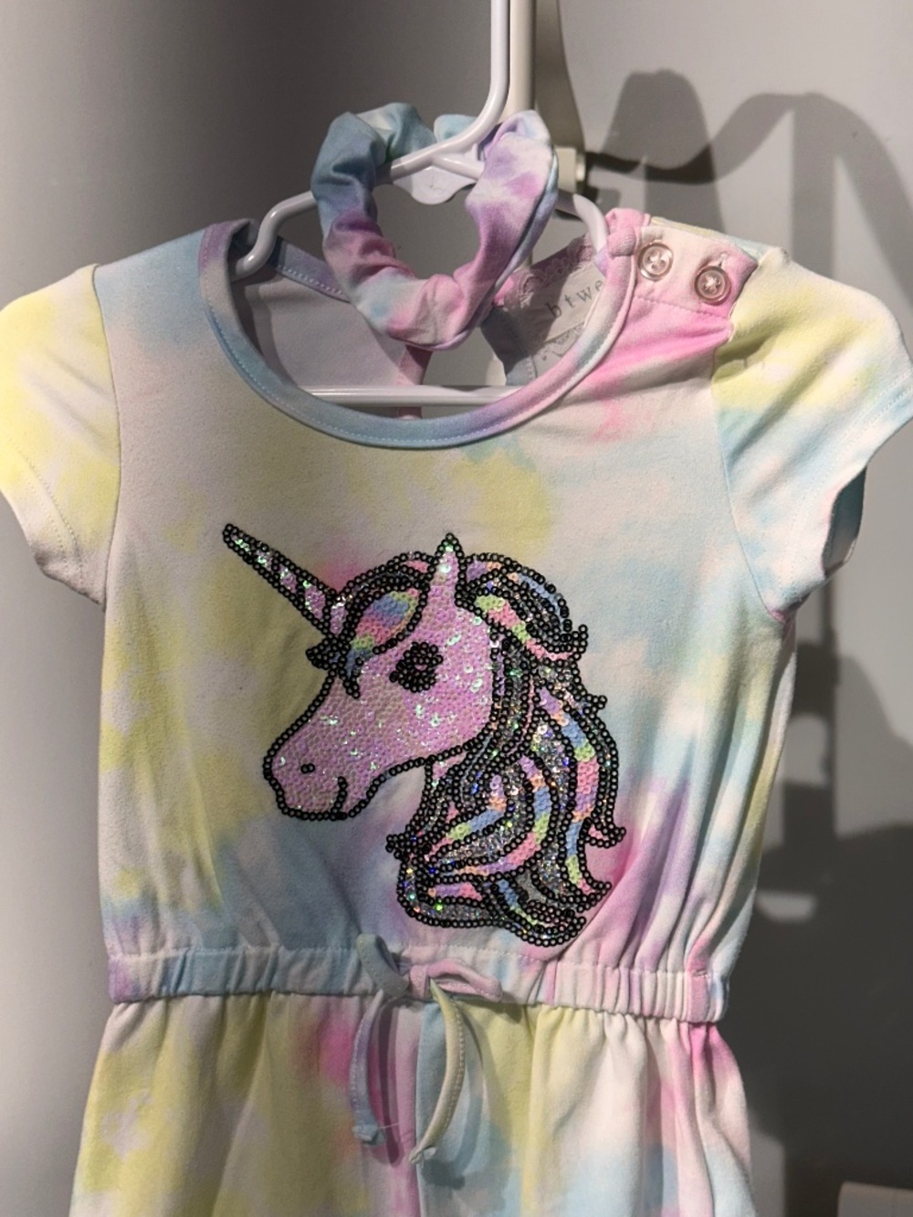 Btween Girls Tie Dyed Sequin Unicorn Romper w/ Matching Scrunchie, sz 2T (A80)